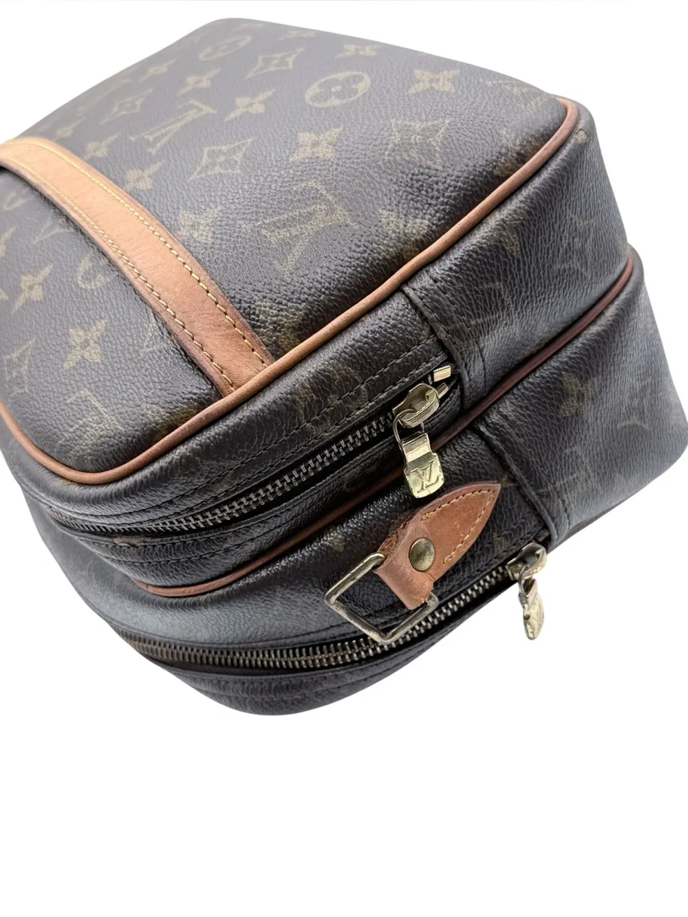 Louis Vuitton Monogram unisex Reporter PM Crossbody Bag